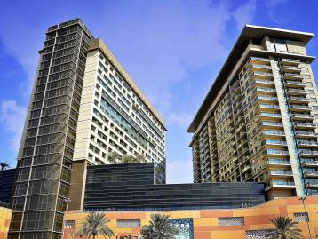 Swissotel Al Ghurair 5*
