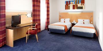Хотел Holiday Inn Espress Lisbon - стая