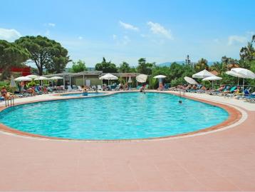 Хотел Ephesia Holiday Beach Club HV - басейн