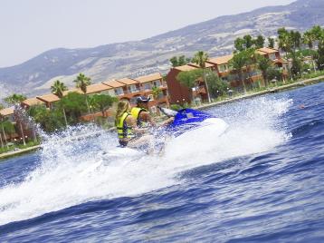 Хотел Ephesia Holiday Beach Club HV - воден спорт