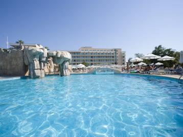 Club Hotel Evrika Beach - басейн