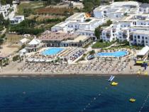 Хотел Armonia Holiday Village SPA