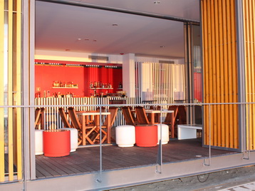 Хотел Costa da Caparica 4* - бар
