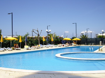 Хотел Costa da Caparica 4* - басейн