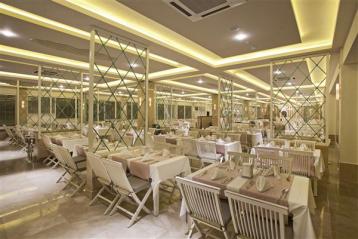 Хотел Voyage Torba 5*, основен ресторант