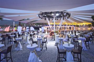 Хотел Voyage Torba 5*, бар