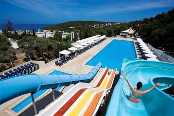 Хотел Voyage Turkbuku 5*, аквапарк