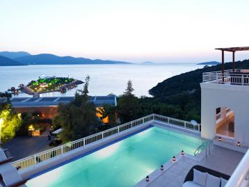 Хотел Rixos Premium Bodrum 5*, стаи и апартаменти